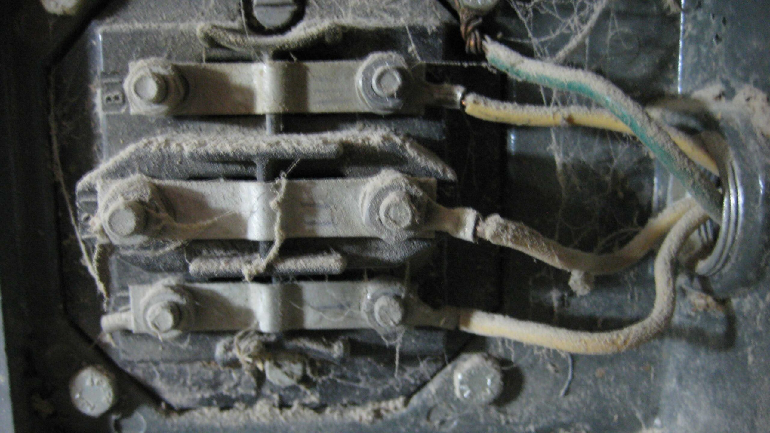 motor-terminals